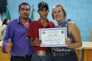 Jovem atleta castanheirense recebe reconhecimento público.