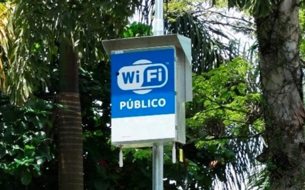 Internet Wi-Fi gratuita na Praça 04 de Julho