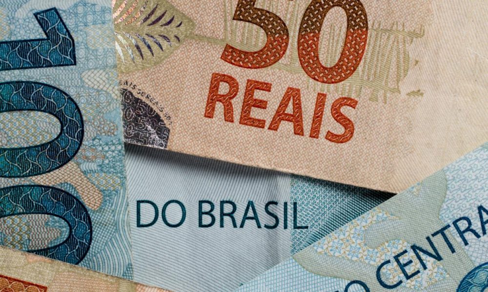 Legislativo segue TCE e aprova contas do último ano da gestão de Mabel