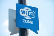 Wi-Fi na Praça, mais ônibus e maior segurança a profissional da rede elétrica