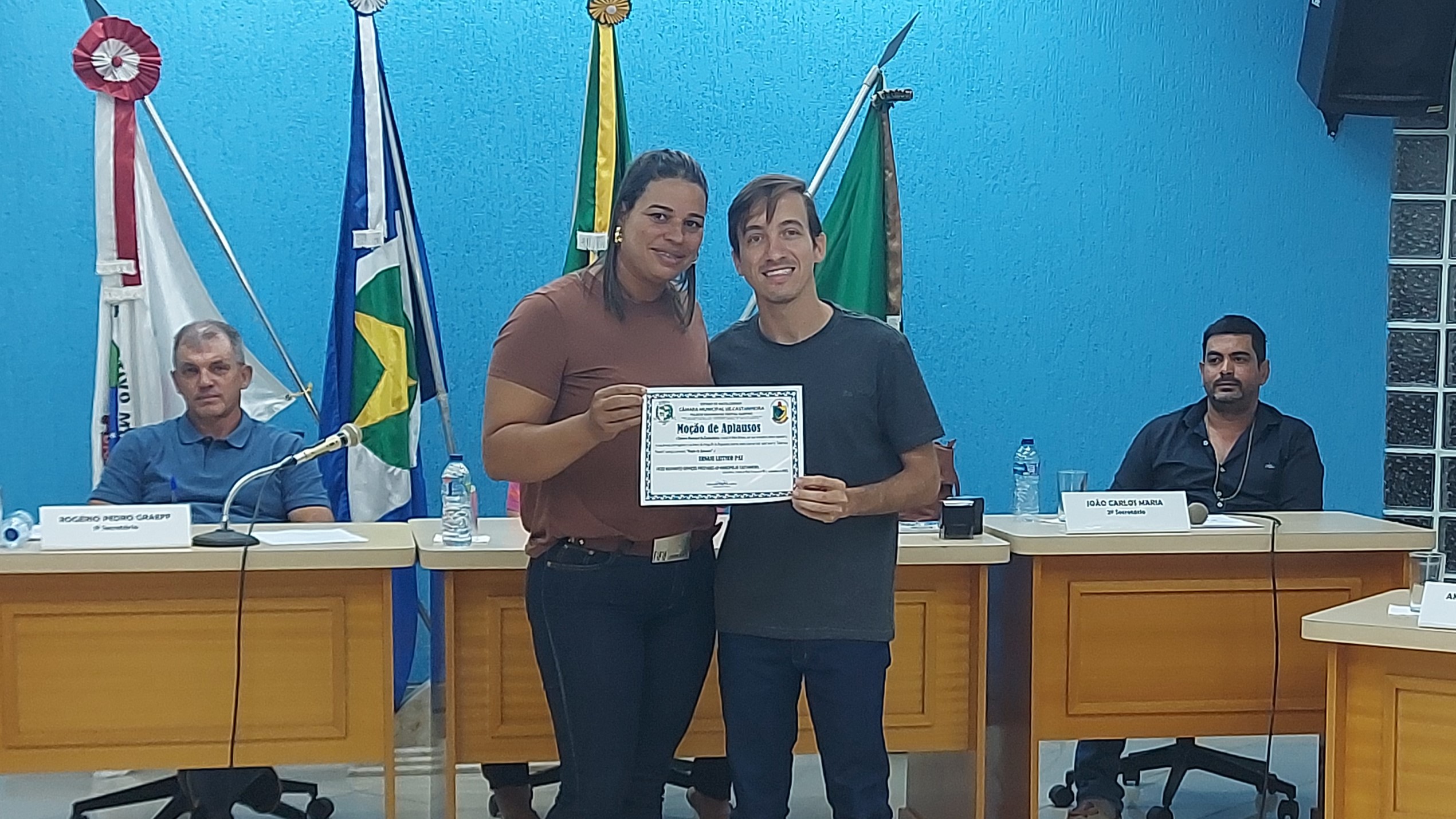 Câmara aplaude Ernani Leitner