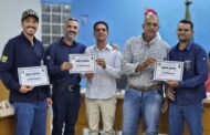 Câmara de Castanheira homenageia equipe do INDEA por décadas de serviços prestados ao município